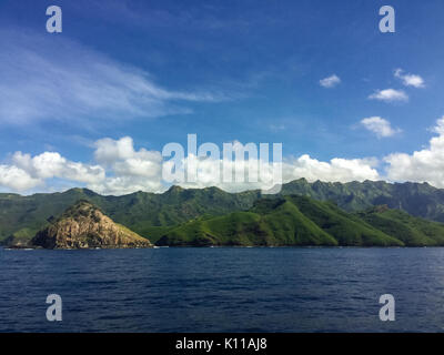 Einen herrlichen Blick auf die Bucht von Taiohae, Nuku Hiva, Marquesas, Französisch Polynesien Stockfoto