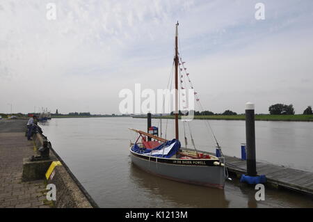 Die wiederhergestellten cockler Baden Powell am Fluss Great Ouse in King's Lynn, Norfolk. Stockfoto