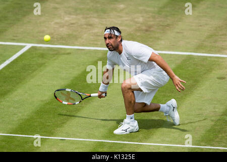 Marcos Baghdatis aus Zypern in Aktion bei den Herren Singles - Wimbledon Championships 2017 Stockfoto