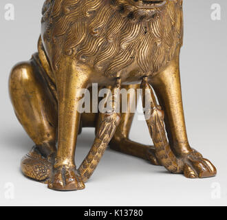 Aquamanile in Form eines Löwen MET DP 122627 Stockfoto