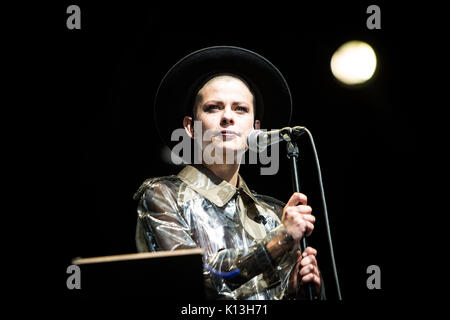 Biddinghuizen, Niederlande, 19. August 2017 Kovacs führt Live at Lowlands Festival 2017 © Roberto Finizio / alamy Leben Nachrichten Stockfoto