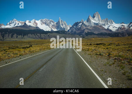 Weg zum Himmel in Patagonien, Argentinien Stockfoto