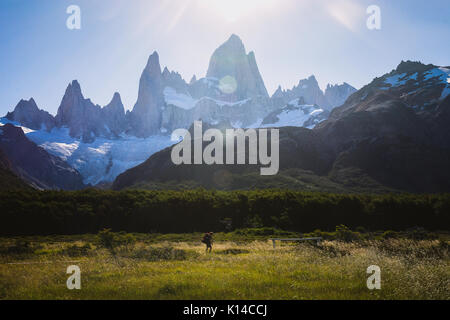 Trekking unter Fitz Roy in Patagonien Stockfoto