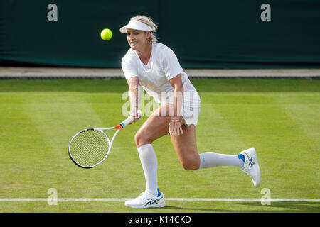 Bethanie Mattek-Sands der USA während der Praxis an der Wimbledon Championships 2017 Stockfoto