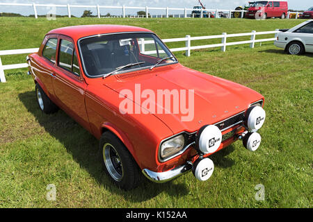 Ein Ford Escort MK1 auf einen Oldtimer Ralley Stockfoto