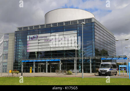 Die Vorderseite des NHS Birmingham Behandlungszentrum, Teil des City Hospital, Dudley Road, Winson Green, Birmingham. Stockfoto