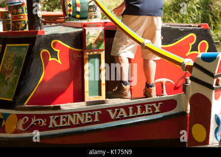 Pferdekutschen Lastkahn auf dem Kennet und Avon Kanal Newbury Stockfoto