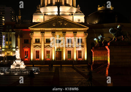 Lichtprojektion auf deutscher Dom, Gendarmenmarkt, Berlin, Deutschland Stockfoto