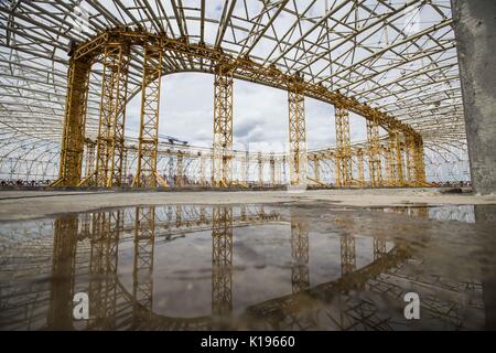 (170825) - SARANSK, Aug 25, 2017 (Xinhua) - Foto am 12.08.25, 2017 zeigt die Mordovia Arena, die 4 Gruppe host Stadien Spiele bei der FIFA WM 2018 in Knittelfeld, Russland. Die Arena hat eine Kapazität von 44149 Personen. Nach Ansicht der Beamten, die Arena wird im Dezember 2017 abgeschlossen sein. (Xinhua / Wu Zhuang) Stockfoto