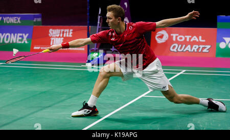 Glasgow, Großbritannien. 26 Aug, 2017. Viktor Axelsen Dänemark konkurriert bei der Men's Singles im Halbfinale gegen Chen Lange von China bei BWF Badminton World Championships 2017 in Glasgow, Großbritannien, am 12.08.26., 2017. Credit: Han Yan/Xinhua/Alamy leben Nachrichten Stockfoto