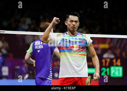 Glasgow, Großbritannien. 26 Aug, 2017. Lin Dan von China feiert nach den Herren singles im Halbfinale gegen Sohn Wan Ho von Südkorea an der BWF Badminton World Championships 2017 in Glasgow, Großbritannien, am 12.08.26., 2017. Lin Dan gewann 2-0. Credit: Han Yan/Xinhua/Alamy leben Nachrichten Stockfoto