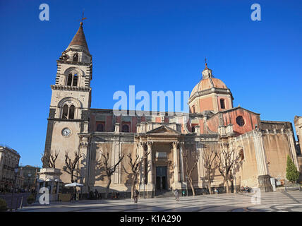 Sizilien, die Kathedrale Maria Santissima Annunziata an der Piazza del Duomo in der Stadt Acireale Stockfoto