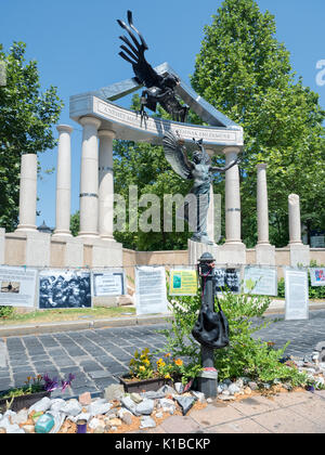 Budapest, Ungarn - 11. Juni 2017: Denkmal zur Erinnerung an alle Opfer der nationalsozialistischen deutschen Besatzung Ungarns im Jahr 1944. Stockfoto