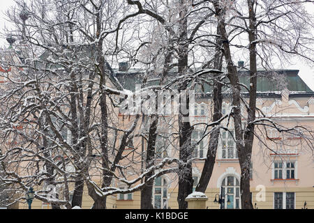 Elemente der historischen Gebäude in der Formeln der Art Nouveau Architektur im Winter zum Ausdruck. Rzeszow, Polen. Stockfoto