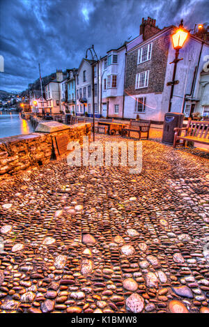 Stadt Dartmouth, England. Malerischen Sonnenuntergang Blick auf Dartmouth des historischen Bayard Bucht. Stockfoto