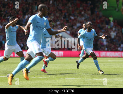 Von Manchester City Raheem Sterling feiert zweiten Ziel seiner Seite während der Premier League Match an der Vitalität Stadion, Bournemouth zählen. Stockfoto