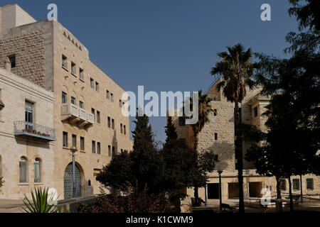 Alte Gebäude und das Jerusalem Historisches Rathaus Gebäude während des britischen Mandats und wurde von der Gemeinde von Jerusalem seit über 60 Jahren eingesetzt, von seiner Errichtung im Jahre 1930 bis 1993. Jaffa Street West Jerusalem Israel Stockfoto