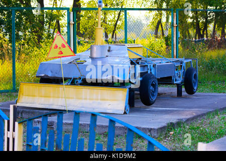 Eine Ausstellung der Sowjetischen Roboter, die die Trümmer nach dem Unfall im Kernkraftwerk Tschernobyl behandelt. Folgen der Tschernobyl nucle Stockfoto