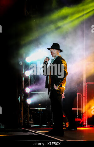 Boyzone bei Hastings Pier Stockfoto