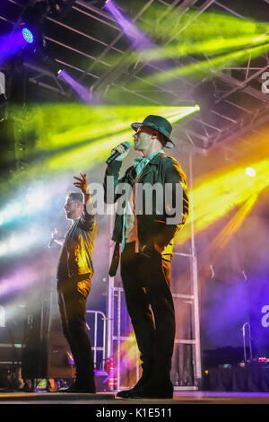 Boyzone bei Hastings Pier Stockfoto