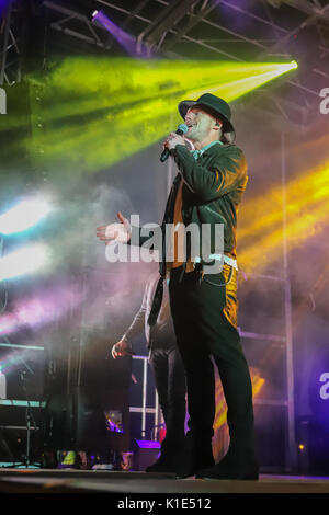 Boyzone bei Hastings Pier Stockfoto