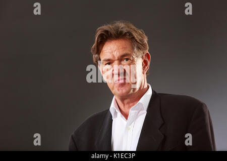 Edinburgh, Schottland, Großbritannien. 27 Aug, 2017. Tag 16 Edinburgh International Book Festival. Bild: Robert McCrum, englischer Schriftsteller und Herausgeber Credit: Pako Mera/Alamy leben Nachrichten Stockfoto