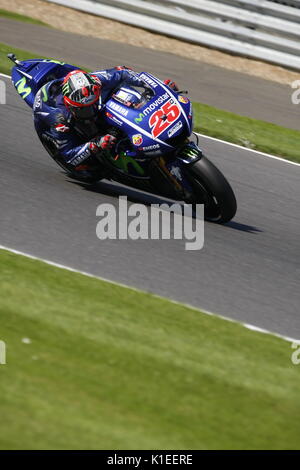 Silverstone, Großbritannien. 27 Aug, 2017. Maverick Vinales, Yamaha, Ecken an Woodcote während der OCTO britischen MotoGP Credit: Motofoto/Alamy leben Nachrichten Stockfoto