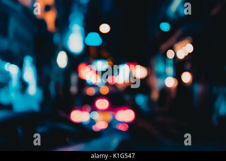 Abstrakt blur Bild des Menschen zu Fuß, Nachtstraße, Hong Kong Stockfoto