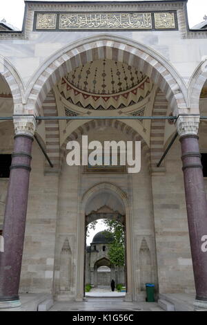 ISTANBUL, Türkei - 08 August, 2017: Der Süleymaniye Moschee, die in der türkischen Süleymaniye Camii die zweitgrößte Moschee in Istanbul und zu einer der Besten zu Stockfoto
