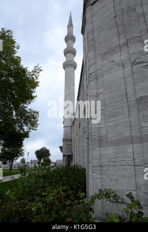 ISTANBUL, Türkei - 08 August, 2017: Der Süleymaniye Moschee, die in der türkischen Süleymaniye Camii die zweitgrößte Moschee in Istanbul und zu einer der Besten zu Stockfoto