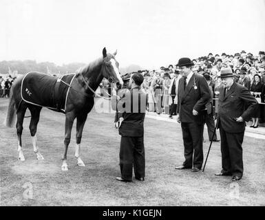 Foto muss Gutgeschrieben © Alpha Presse05000021/07/1956 Sir Winston Churchill in Ascot Racecourse, Ascot, Berkshire Stockfoto