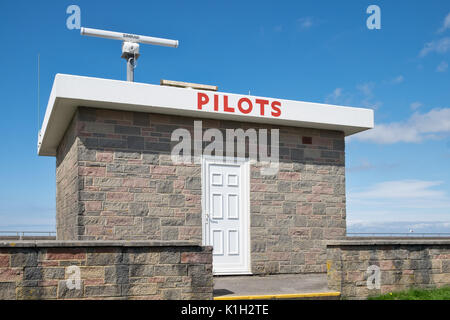 Die Piloten Station über dem Meer Abwehr von Burnham-on-Sea Stockfoto