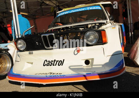 Imola Classic 22 Okt 2016 - BMW 320i Gr.5 1977 angetrieben durch unbekannte, während der Praxis auf Imola, Italien. Stockfoto