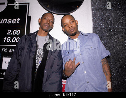 (L - R) Brüder Kurupt Gotti David Brown aka Young Roscoe DPG Trousdale für Snoop Dogg's "oggumentary" CD Release März 31,2011 West Hollywood, Stockfoto