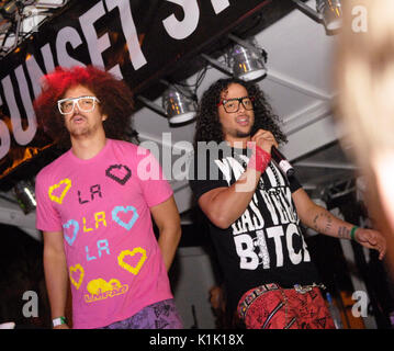 (L-R) Redfoo Sky Blu LMFAO spielt Tag 3 2. Annual Sunset Strip Music Festival September 12,2009 Los Angeles, Kalifornien. Stockfoto