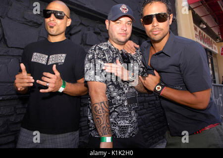 (L - R) Bret Bollinger, Moshav Williams Kaleo Wassman Pfeffer portrait außerhalb Viper Room 3. Tag 2. Jährliche Sunset Strip Music Festival September 12,2009 Los Angeles, Kalifornien. Stockfoto