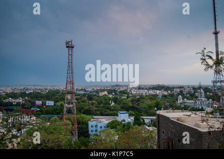 Anzeigen von Hyderabad vom GP Birla Center Stockfoto