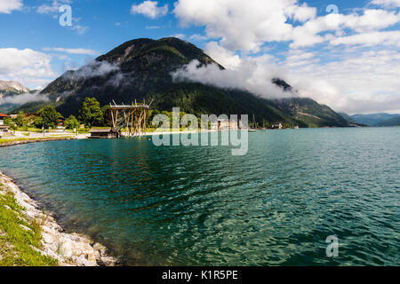 Die wunderschönen Achensee. Der höchste See im österreichischen Tirol und liegt nördlich von Jenback. Hat eine maximale Tiefe von 133 m und ideal für Wassersport Stockfoto