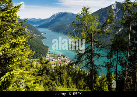 Die wunderschönen Achensee. Der höchste See im österreichischen Tirol und liegt nördlich von Jenback. Hat eine maximale Tiefe von 133 m und ideal für Wassersport Stockfoto