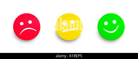 Rot Gelb und Grün Karton tags isoliert auf weißem backgroun. Richtig und Falsch. Freistellungspfad Stockfoto