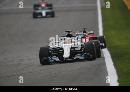 Francorchamps, Belgien. 27 Aug, 2017. LEWIS HAMILTON Großbritannien und MERCEDES AMG PETRONAS-F1-Team fährt während der 2017 Formel 1 Grand Prix von Belgien in Spa-Francorchamps, Belgien. Credit: James Gasperotti/ZUMA Draht/Alamy leben Nachrichten Stockfoto