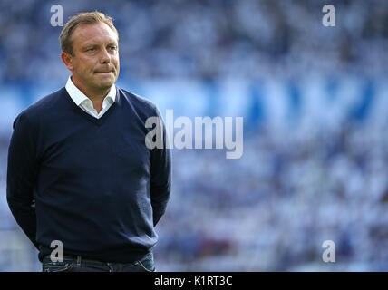 27.08.2017, Fussball 1. Bundesliga 2017/2018, 2. Spieltag Hannover 96 - FC Schalke 04, in der HDI-Arena Hannover. Trainer Andre Breitenreiter (Hannover) Foto: Cronos/MIS Stockfoto