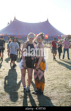 Reading, Großbritannien. 27 Aug, 2017. Allgemeine Ansichten des 2017 Reading Festival. Foto Datum: Sonntag, 27. August 2017. Photo Credit: Roger Garfield/Alamy leben Nachrichten Stockfoto