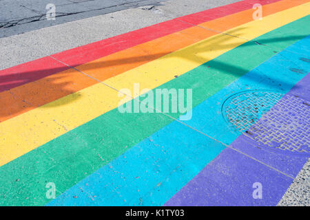 Gay Pride flag Zebrastreifen in Montreal Gay Village Stockfoto