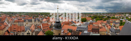 Panorama von St. Peter Kirche über den Dächern von Freiberg Stockfoto