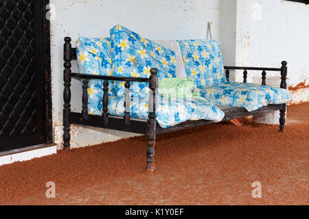 Kinder Krabben Migration durch Flying Fish Cove, Gecarcoidea natalis, Christmas Island, Australien Stockfoto