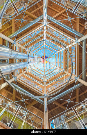 Innere Detail in der Wilhelm Swarovski Aussichtsturm am Großglockner Kaiser-Franz-Josef-Hoehe, Österreich Stockfoto