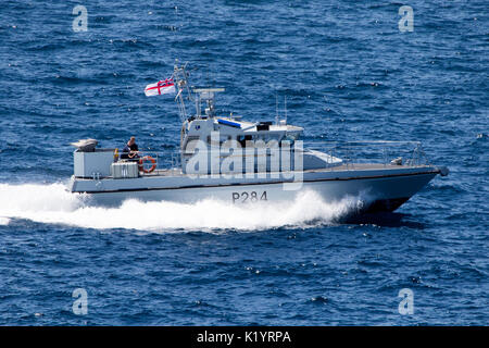 HMS Scimitar P284 schnelle Patrouillenboot der britischen Royal Navy aus Gibraltar im Mittelmeer Stockfoto