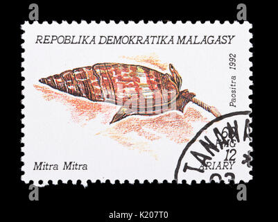 Briefmarke aus Madagaskar Darstellung (Mitra Mitra) Stockfoto