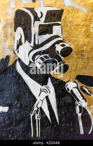 Mann mit Kamera für Kopf, Symbol der Überwachungsstaat von England, zur Überwachung, CCTV, Graffiti, London, England Stockfoto
